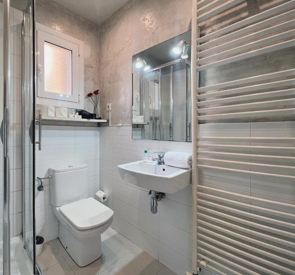 Stay U-Nique Apartments Lepant Barcelona Kültér fotó