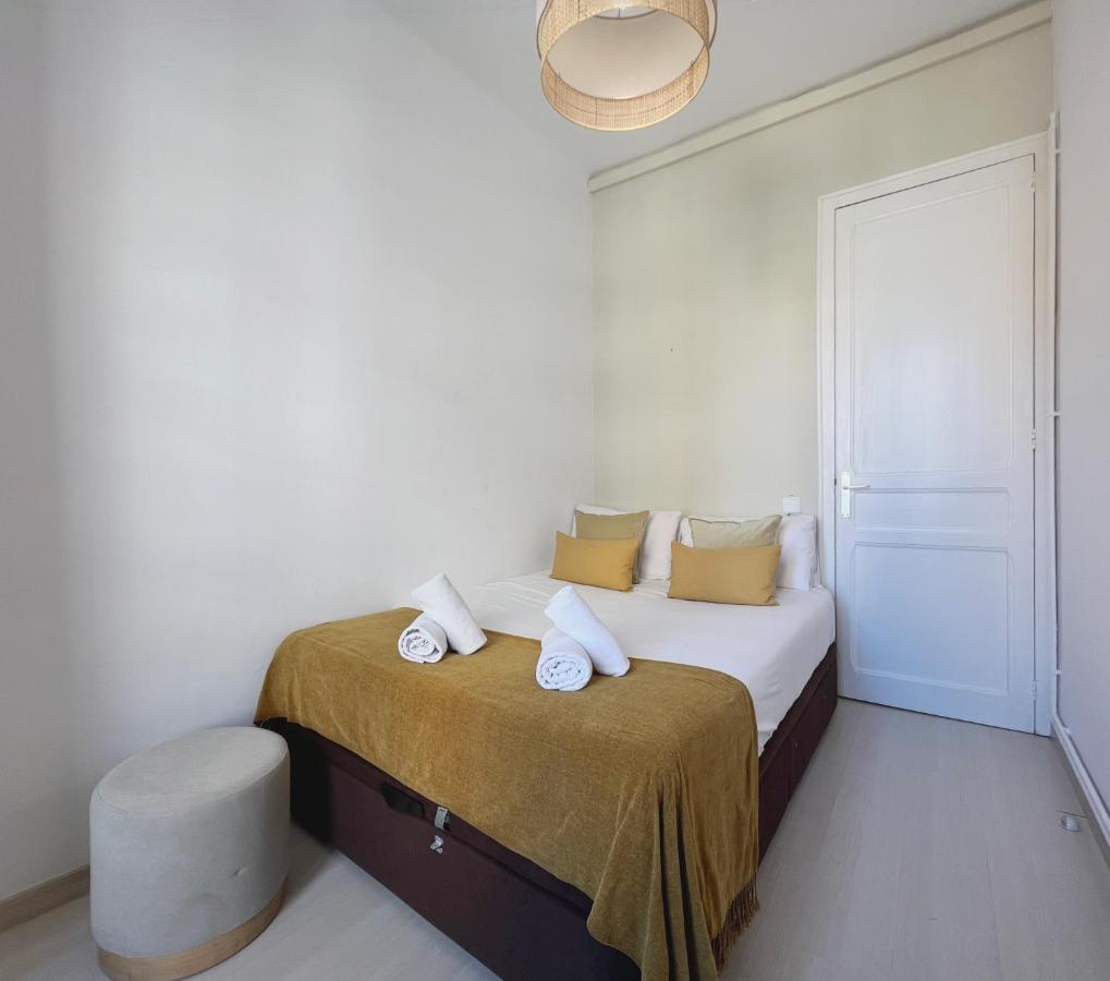 Stay U-Nique Apartments Lepant Barcelona Kültér fotó